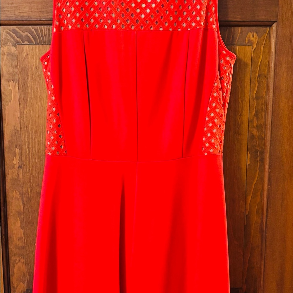 Elegant Red Sleeveless Dress